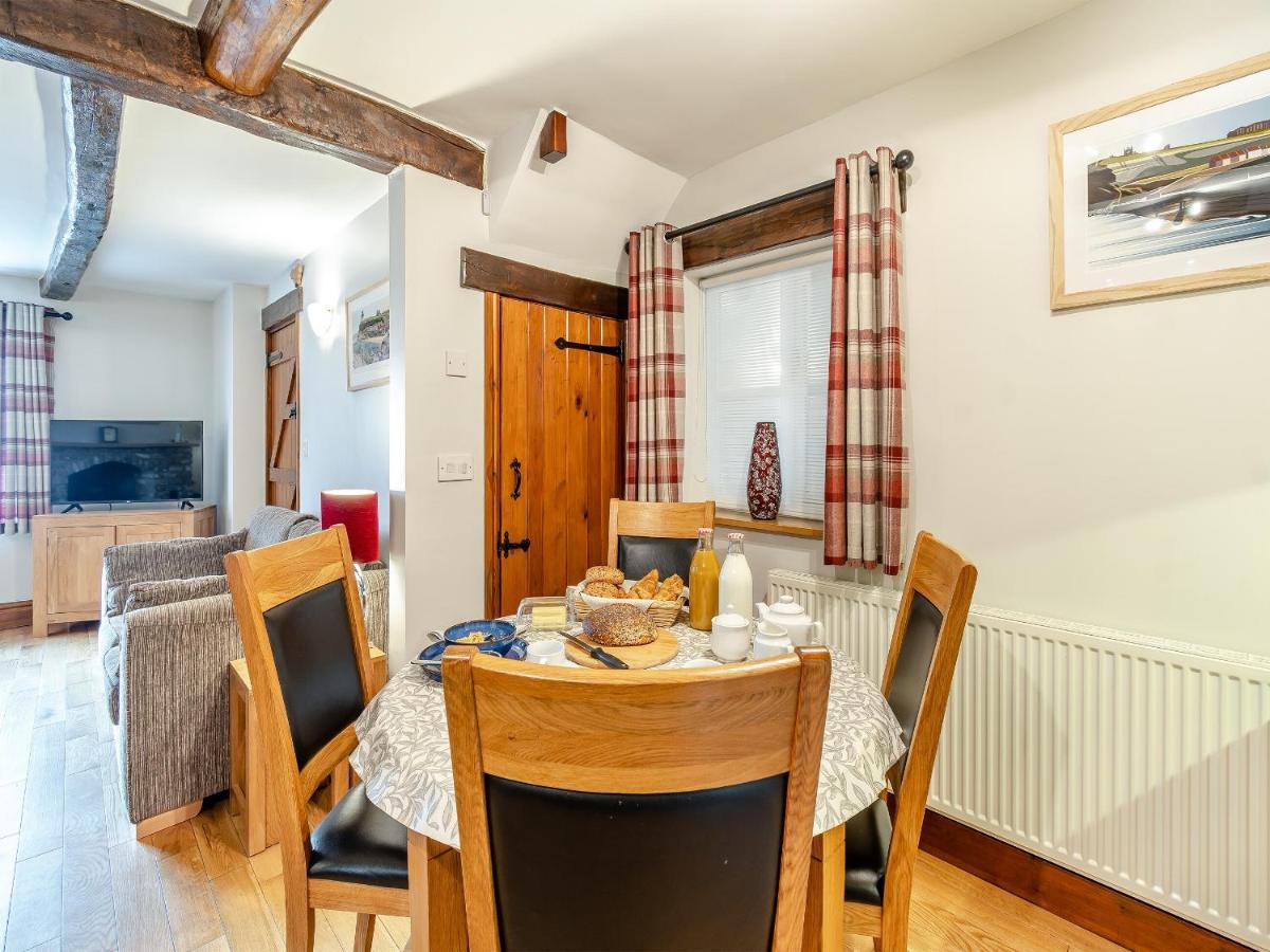 Nans Cottage - Uk43350 ウィットビー エクステリア 写真